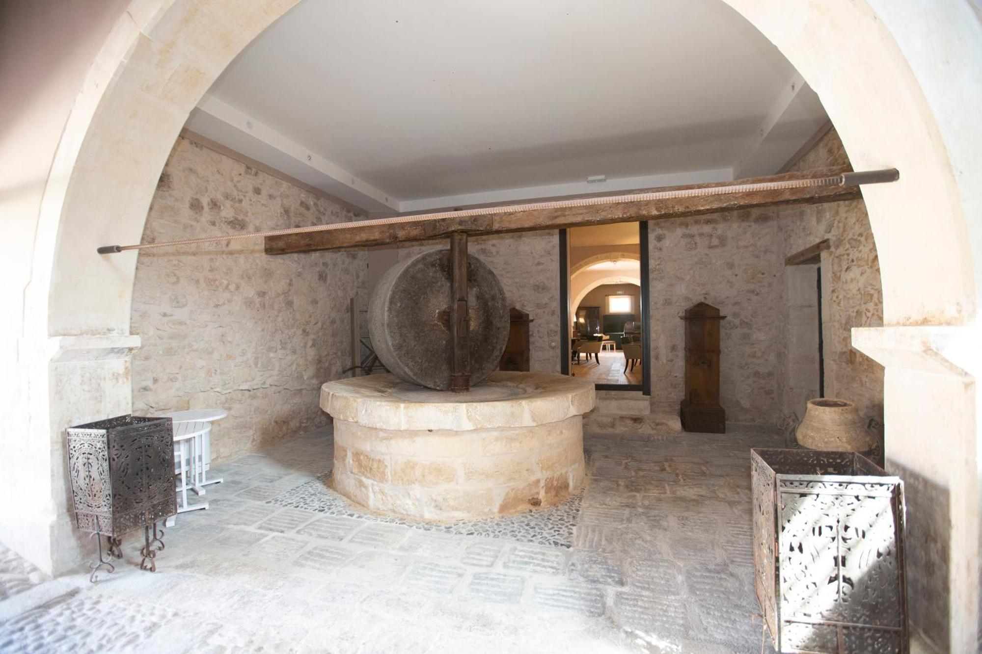 Ballium Luxury Relais Авола Екстериор снимка