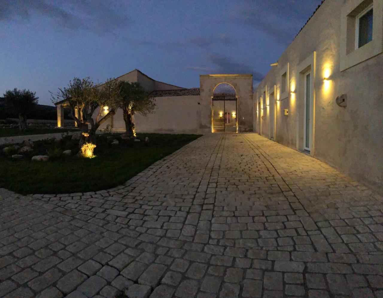 Ballium Luxury Relais Авола Екстериор снимка