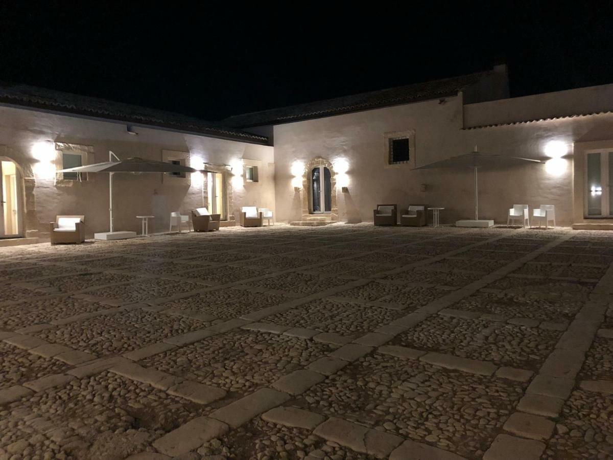 Ballium Luxury Relais Авола Екстериор снимка